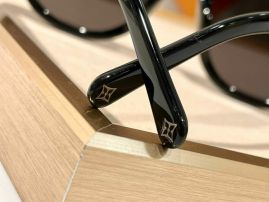 Picture of LV Sunglasses _SKUfw56720324fw